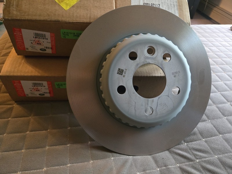 Brand New Factory LandRover RangeRover Evoque two Rear Rotors part# LR161918