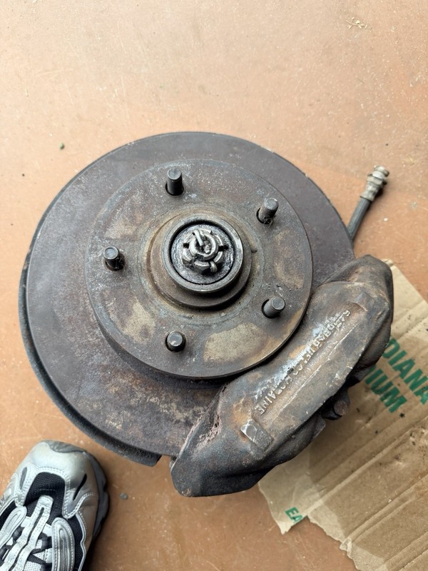 Chevrolet C2/C3 Corvette Rotors And Spindles 5x 4/34 gallery