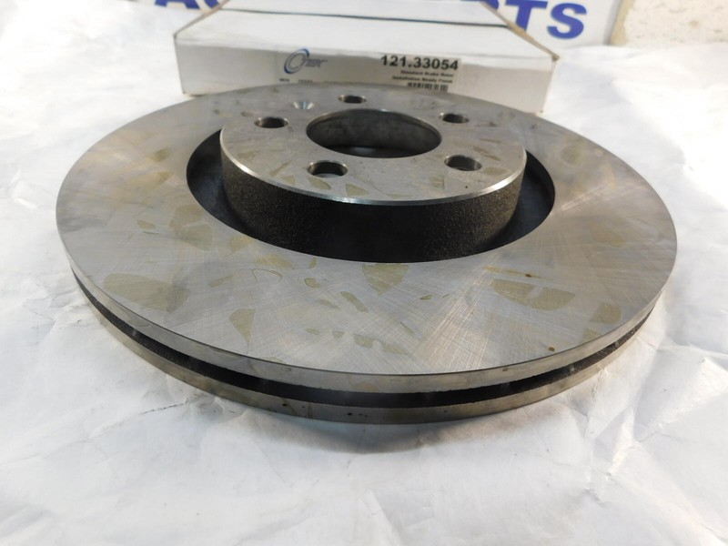 C-TEK by Centric Front brake Disc for AUDI A3 VOLKSWAGEN Beetle Jetta 1998-2011 gallery