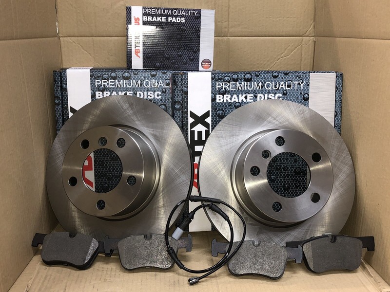 Front Brake Discs + Pads + Wire For BMW 3 Series F30 F31 F34 316 318 320 2011-19