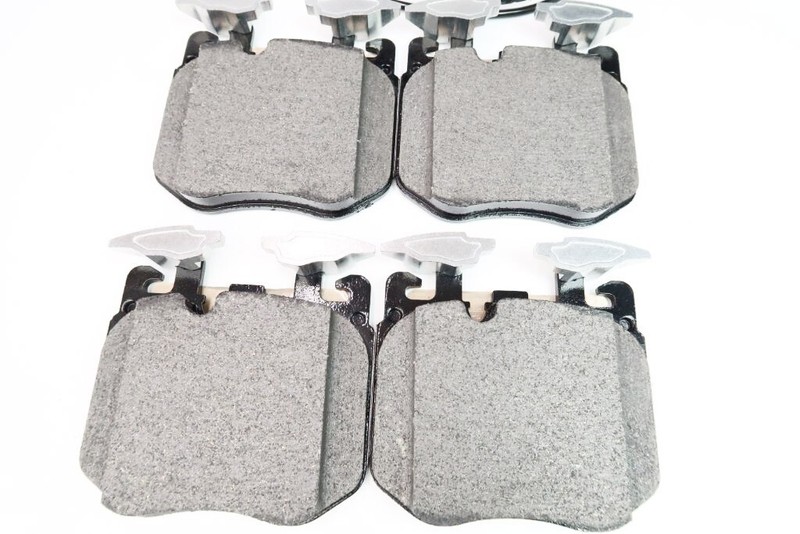 Rolls Royce Cullinan Phantom front brake pads & rotors gallery