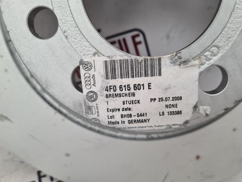 Original Audi A6 S6 2 x brake disc rear brake disc rear 4F0615601E gallery