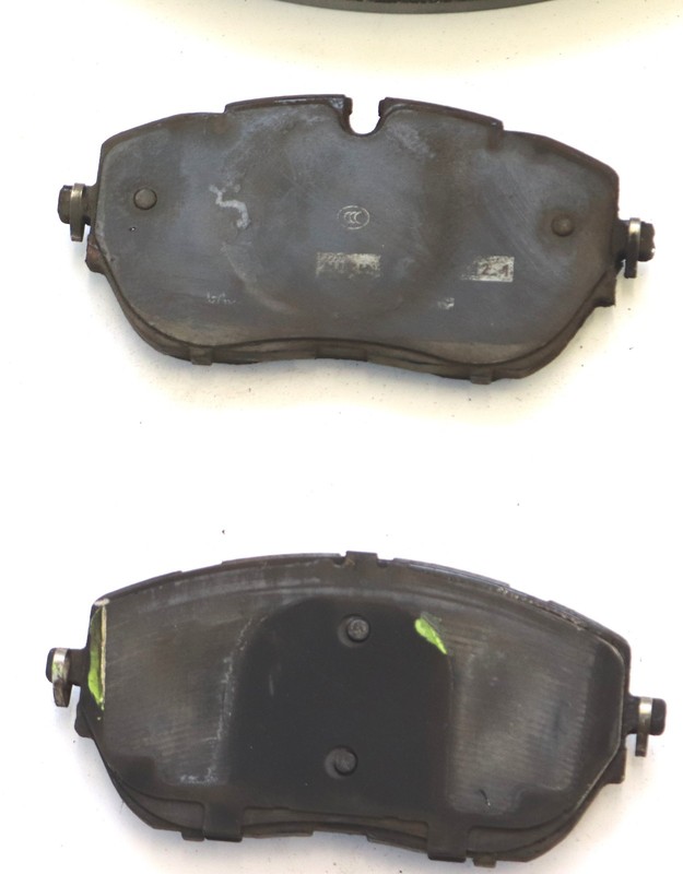 Peugeot 3008 II P84 1.6 Hybrid Brake Discs Front 9804605780 -Mint Condition- gallery