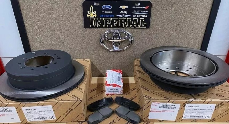 2007-2021 TOYOTA TUNDRA OEM FRONT & REAR BRAKE ROTORS & TCMC BRAKE PADS GENUINE gallery