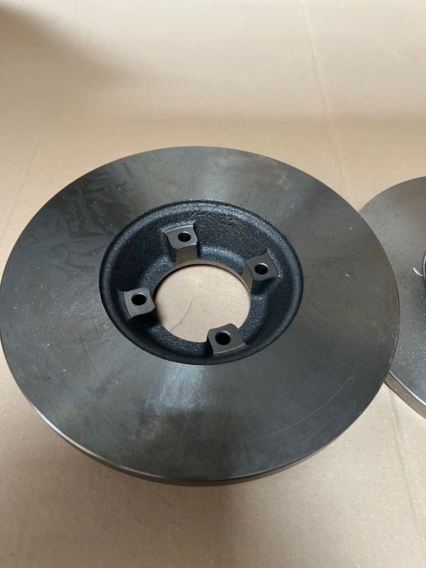 PAIR Brake Discs for Vauxhall Victor FE 1800 VX1800 VX2300 Single Carb 4 Stud gallery