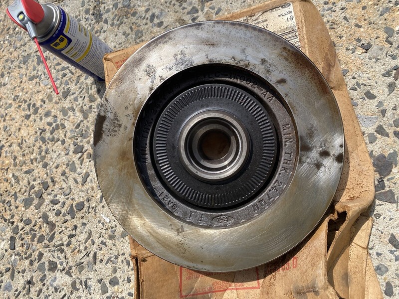 OEM Ford Front Rotor W/abs E6LY-2C202-A For 86-87 Continental, Mark VII NOS gallery