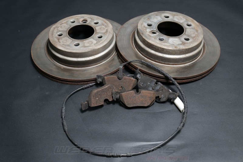 6864901 Rear Brake Discs + Pads 300X20MM OEM BMW X1 E84 16d 20dX 25iX 28iX