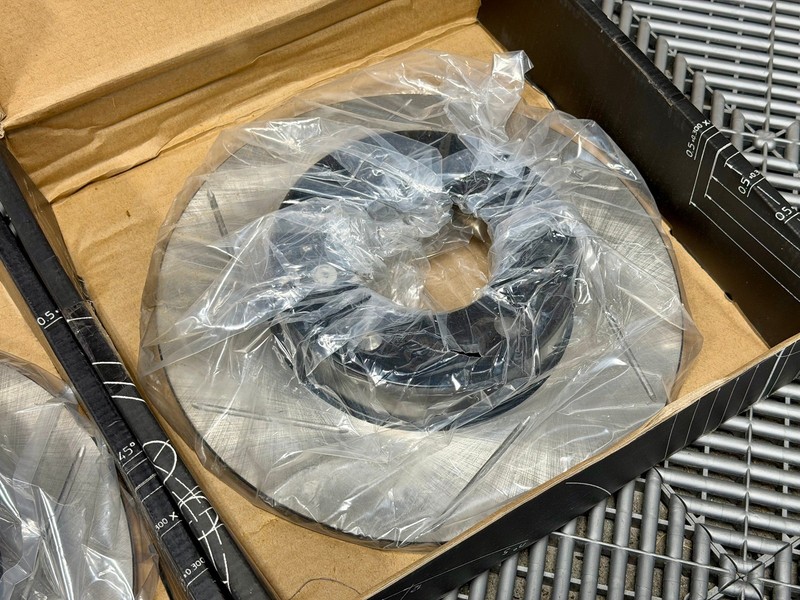 StopTech 126.34040SR SL Front Rotors BMW E36 318ti Z3 1.9 286x12 NLA 34116757751 gallery