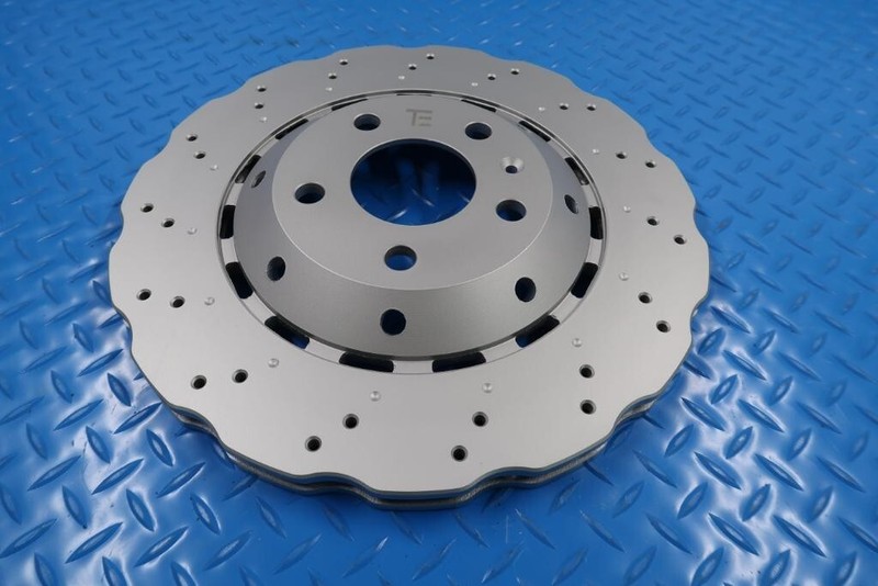 TopEuro Replacement rear pads & rotors for Audi Rs5 #12240 gallery