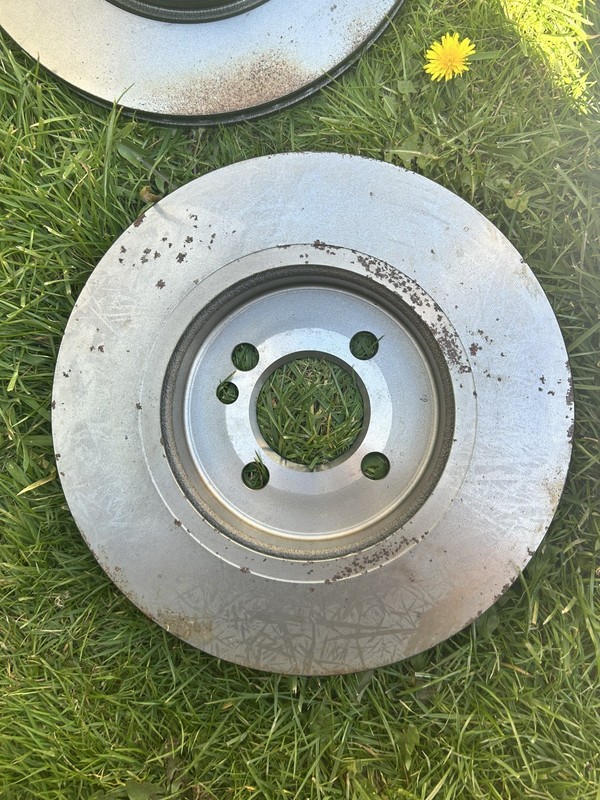 R52 brembo Brake Discs - 09.8655.21 gallery