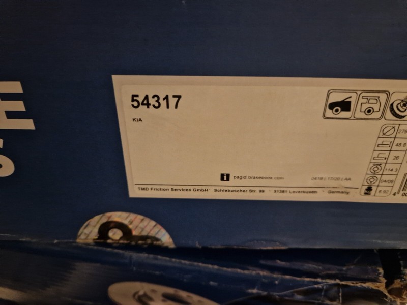 Pair of Pagid 54317 Front 280mm Diameter Externally Vented Brake Disc Kia Carens gallery