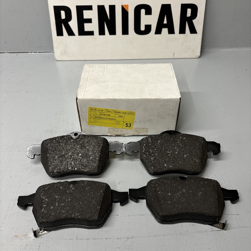 Front Brake Pad Set For Saab 9-3/9-5 1997 On Genuine 93192749 gallery