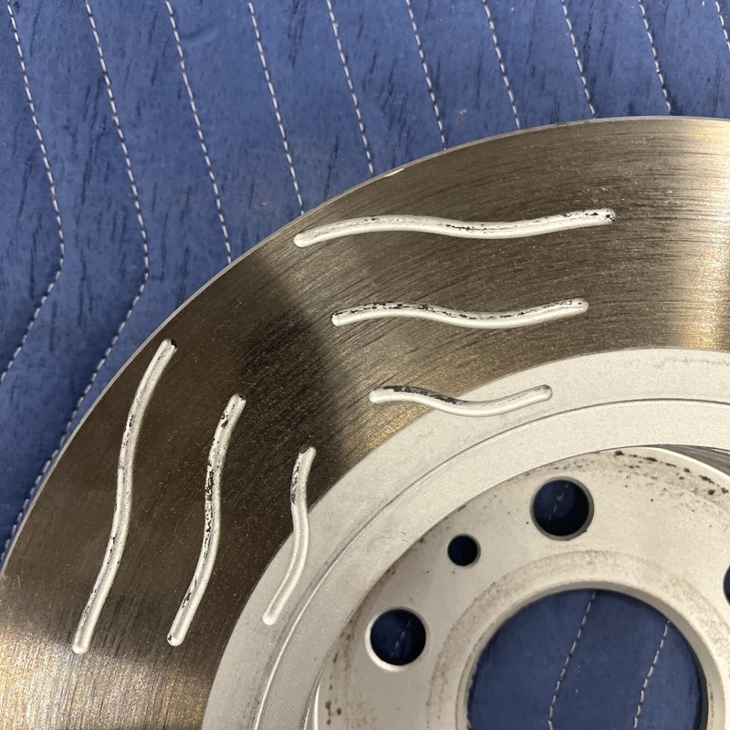 For Chevy Colorado 15-20 ACDelco Gold Slotted 1-Piece Front Brake Rotor gallery