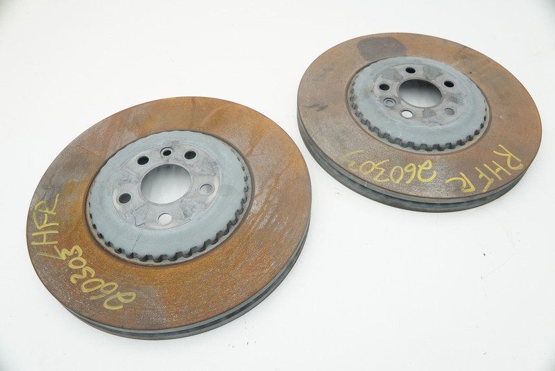 Set 2 Front Left Right Disc Brake Rotor OEM LR161916 Range Rover Velar L560