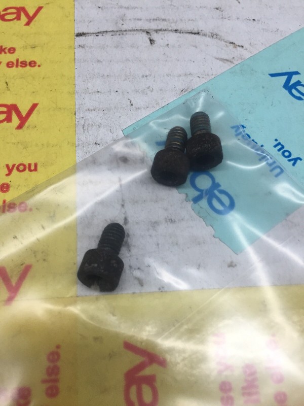 FRONT L BRAKE ROTOR DUST SHIELD MOUNTING HARDWARE BOLTS SCREW 92-93 MERCEDES 500 gallery
