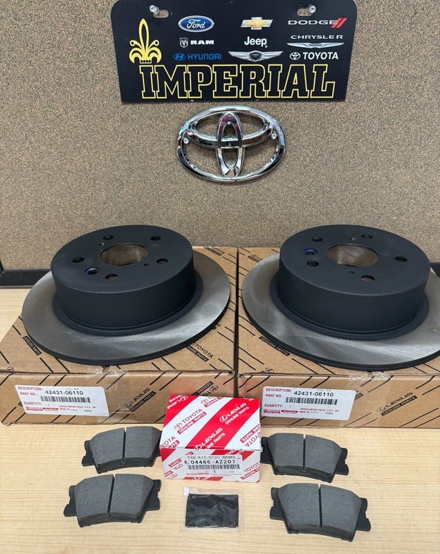 2008-2012 TOYOTA AVALON GENUINE OEM NEW REAR BRAKE ROTORS AND TCMC BRAKE PAD KIT