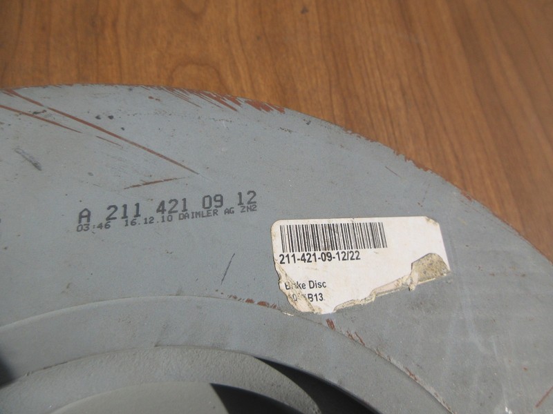 Two 2003-2006 Mercedes-Benz E350 E500 SL500 front rotors pair new 2114210912 ff gallery