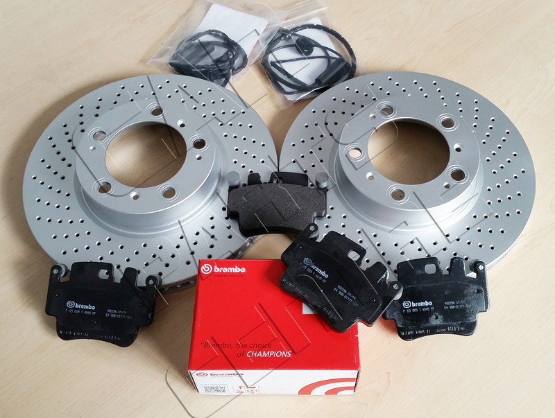 FOR BOXSTER S CAYMAN 2.9 3.4 R FRONT CROSS DRILLED BRAKE DISCS BREMBO PADS
