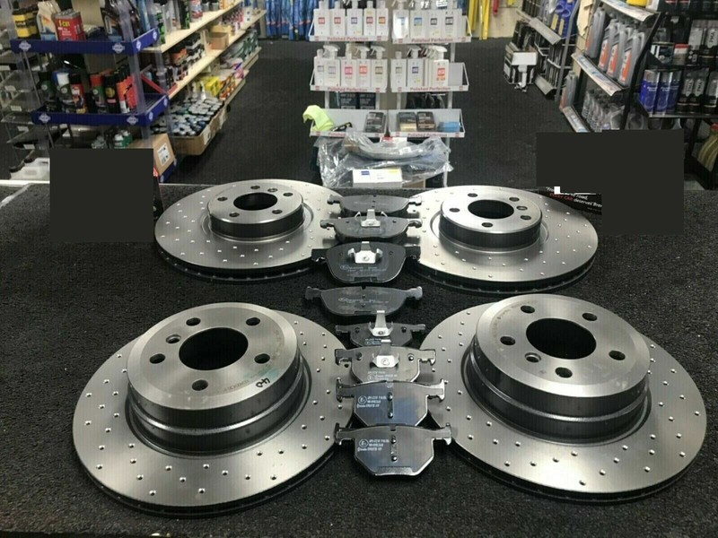 FOR MERCEDES E CLASS 2.1 CDI SPORT E220 W212 FRONT REAR DRILLED BRAKE DISCS PADS