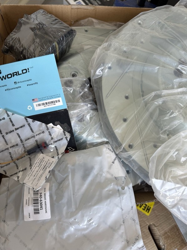 R1 Concepts Slotted And Drilled Rear Brake Rotors Mercedes S550, Sl450 And More