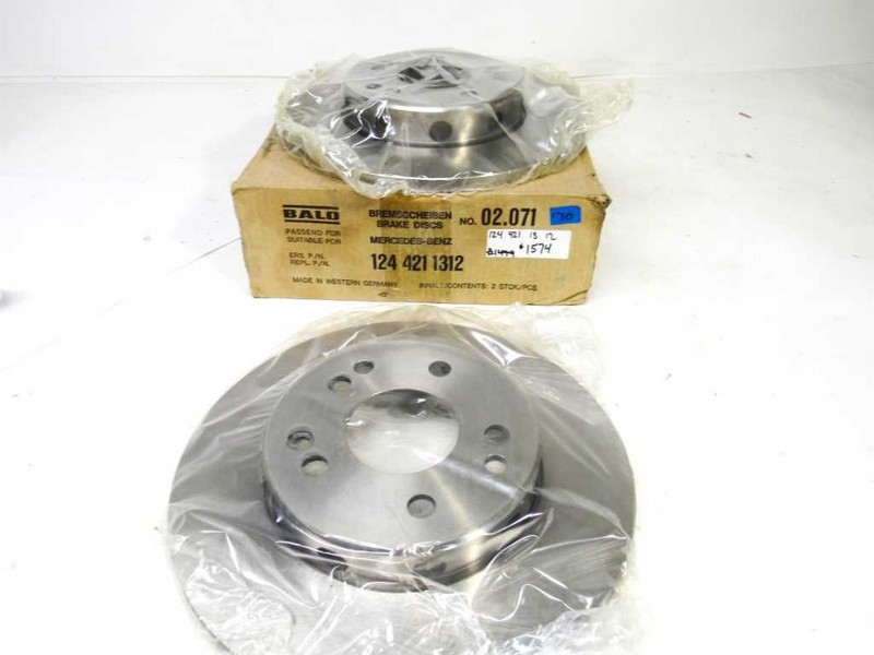 78-86 Mercedes W116 300SD W124 300D Front Brake Rotor Set 1244211312 NOS BALO
