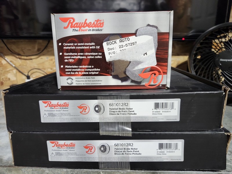 RAYBESTOS 2 Rear Rotors (681012R2) & Rear Brake Pads (MGD1833CH) Kit FORD gallery