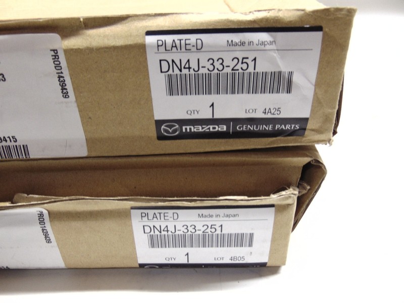 New Genuine Mazda MX-30 E-Skyactiv Front Brake Disc Pair 326mm DN4J-33-251 gallery