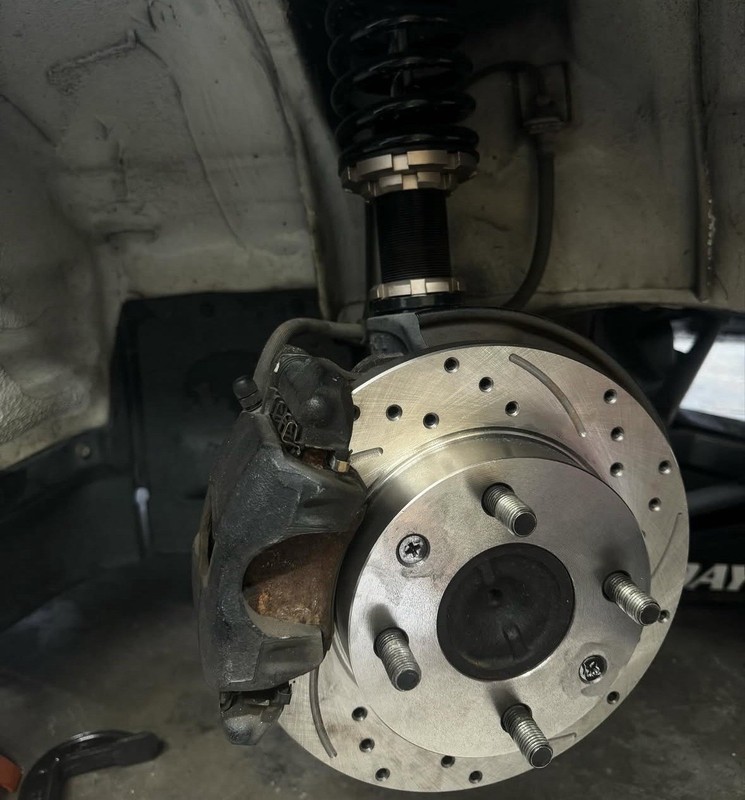 HONDA ACTY HA3,4 HH3,4 DRILLED AND SLOTTED ROTORS YEARS 1990-1999