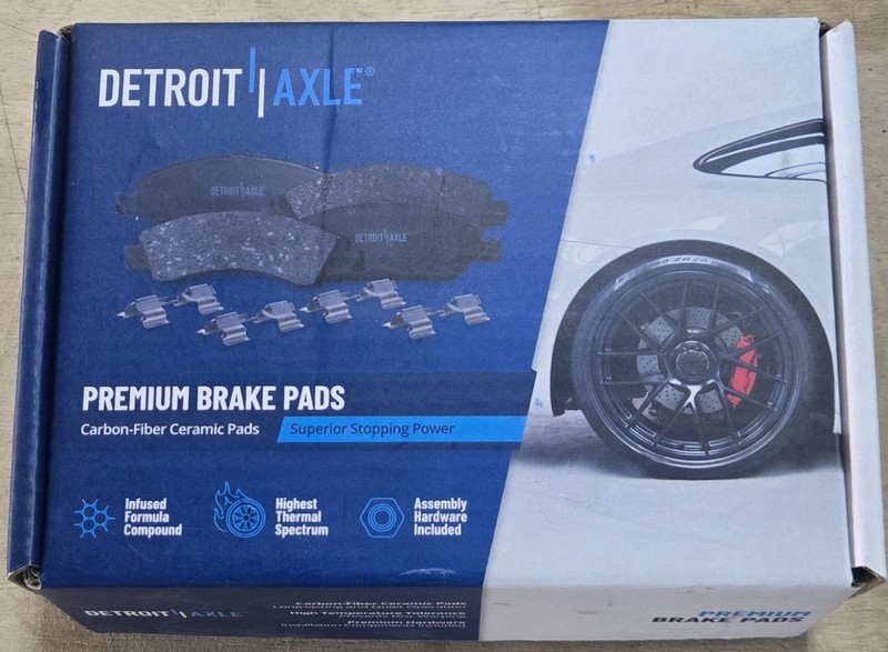 Detroit Axle Rear Brake Pads & Rotors: Jeep Wrangler -07-17 & Wrangler JK-2018