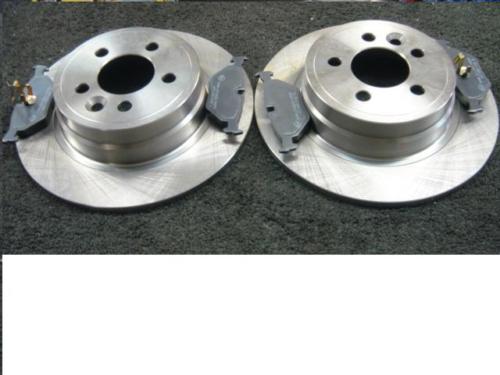 ROVER 75 2.0cdti REAR 280MM SOLID BRAKE DISCS & BRAKE PADS NEW