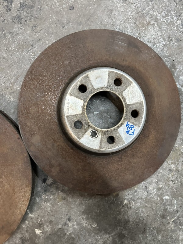 2011 BMW 550i F10 5 SERIES FRONT LEFT RIGHT BREMBO DISC BRAKE ROTORS PAIR OEM gallery