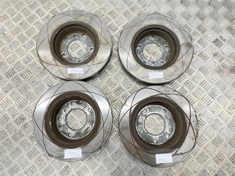 BMW 3 E36 2.5 125kw 1995 Petrol Estate Brake Disc 275/285MM Set