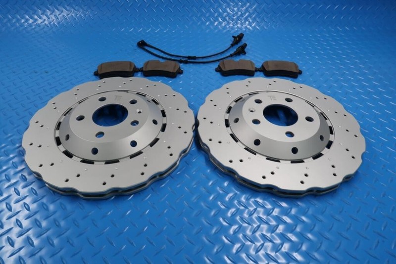 TopEuro Replacement rear pads & rotors for Audi Rs5 #12240 gallery