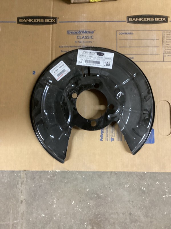 Toyota disc brake dust cover rear left hand Box#128
