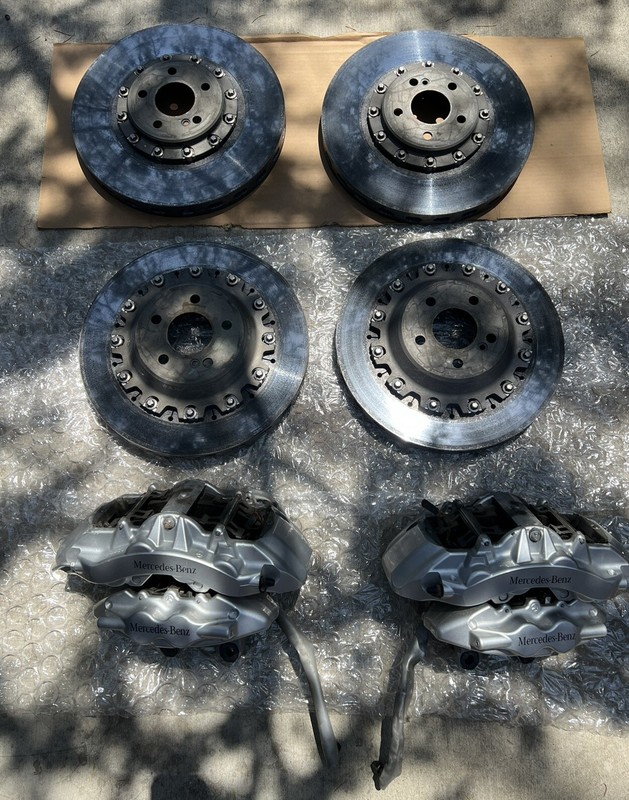 05-09 Mercedes SLR Mclaren Carbon Ceramic Rotors Brake Calipers Complete Set