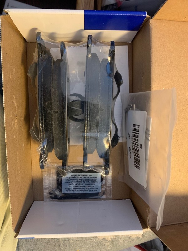 WAGNER ZD881 REAR DISC BRAKE PADS NEW IN BOX