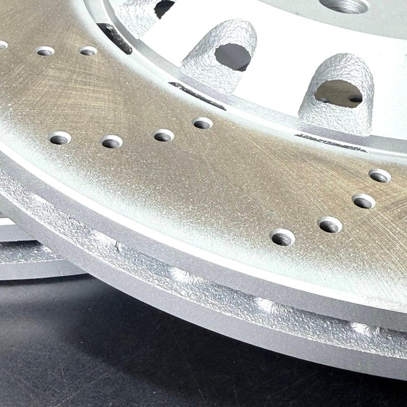 REAR VENTED BRAKE DISC BREMBO PERFOMANCE XTRA BRAKE PADS RS4 B9 8W RS5 2.9 gallery