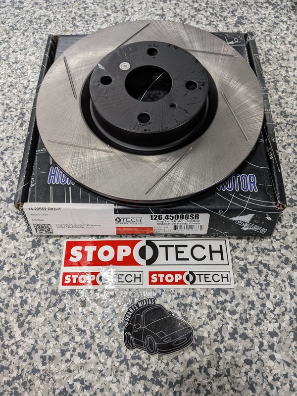 StopTech 126.45090SR Mazda Miata 2016-2018 Front Right Sport Slotted Rotor