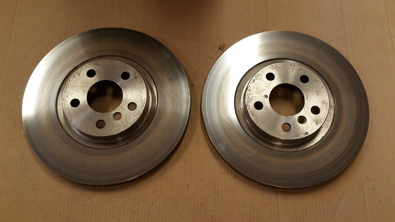 USED 901658 (FRONT 2 pcs) Brake Disc Rotor #143