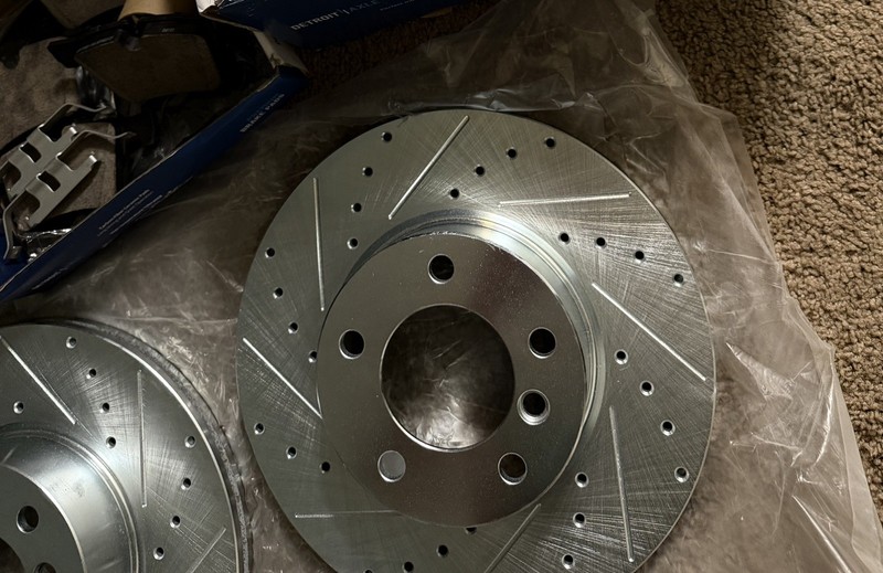 Front Drilled Rotors Brake Pads for BMW 228i 320i xDrive 328 328i xDrive 428i