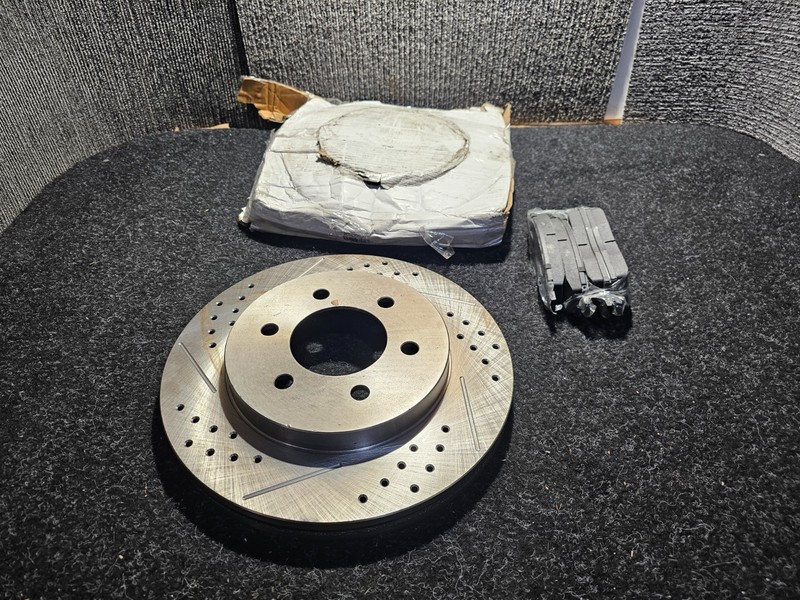 Drilled & Slotted Brake Disc Rotor BR22323 With 4-Piece Brake Pad BR22322
