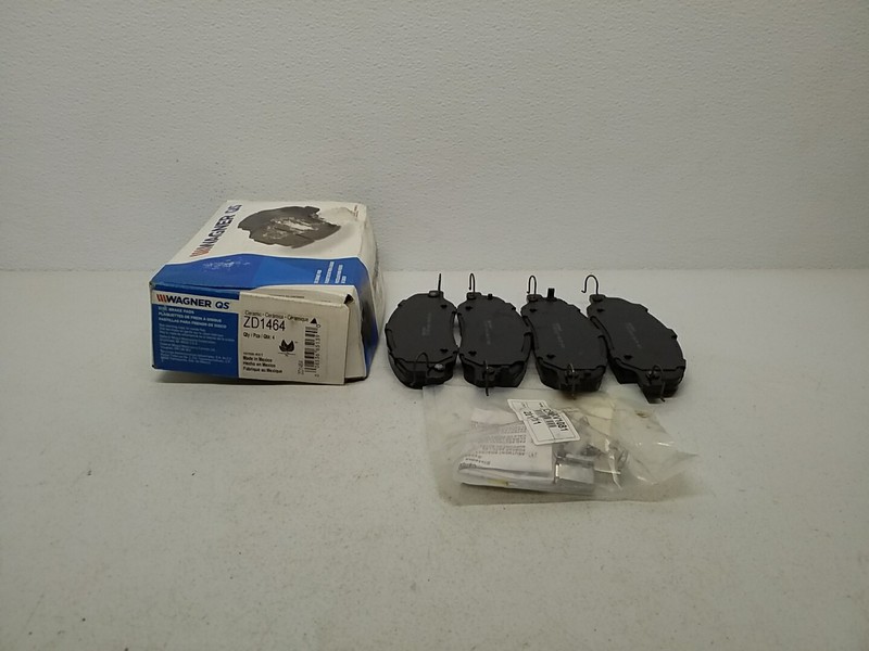 ZD1464 Wagner Ceramic Disc Brake Pad Set-QuickStop Disc Brake Pad Wagner