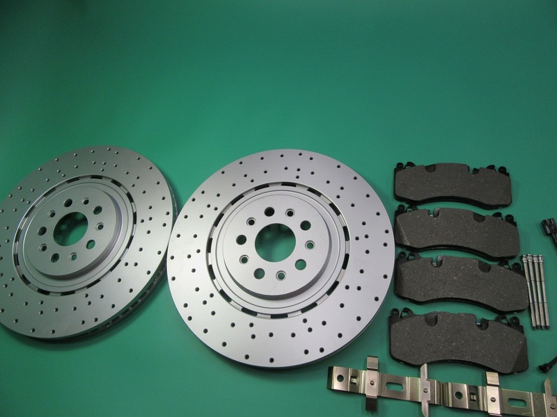 Maserati Levante front rear brake pads low dust & drilled rotors gallery