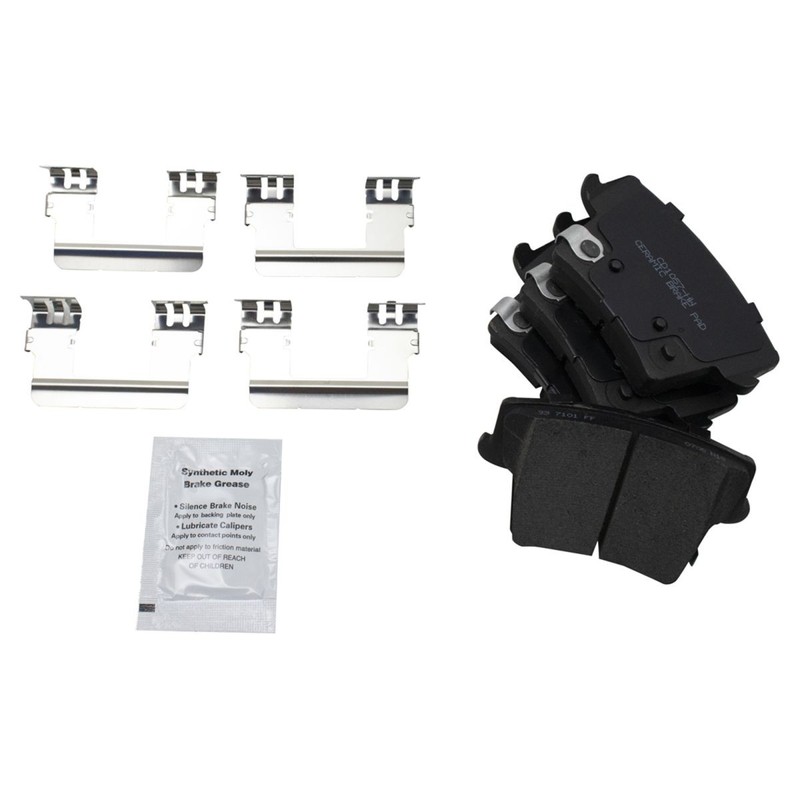 TRQ Ceramic Brake Pad & Performance Rotor w/Chemicals gallery