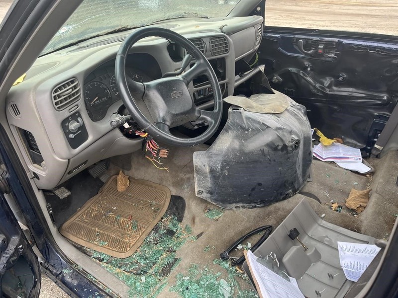 Front Brakes Model VIN S 5th Digit Fits 94-03 S10/S15/SONOMA 1411763 gallery