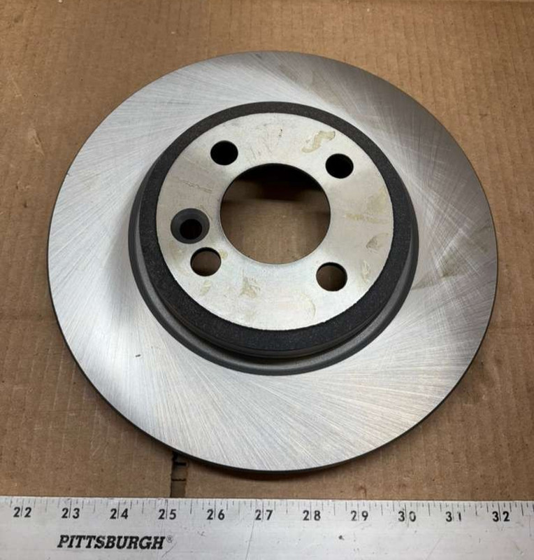 Mini Cooper 2007-2008 Front Disc Brake Rotor Carquest YH200849 New Open Box