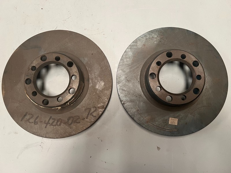 2X Genuine Mercedes Front Brake Discs 126-420-02-72 NOS 82-85 W126 380SEC 500SEC