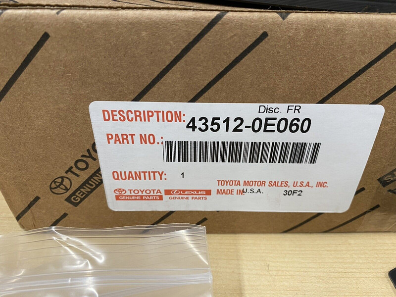 2020-2024 TOYOTA HIGHLANDER OEM GENUINE FRONT BRAKE ROTORS WITH OEM BRAKE PADS gallery
