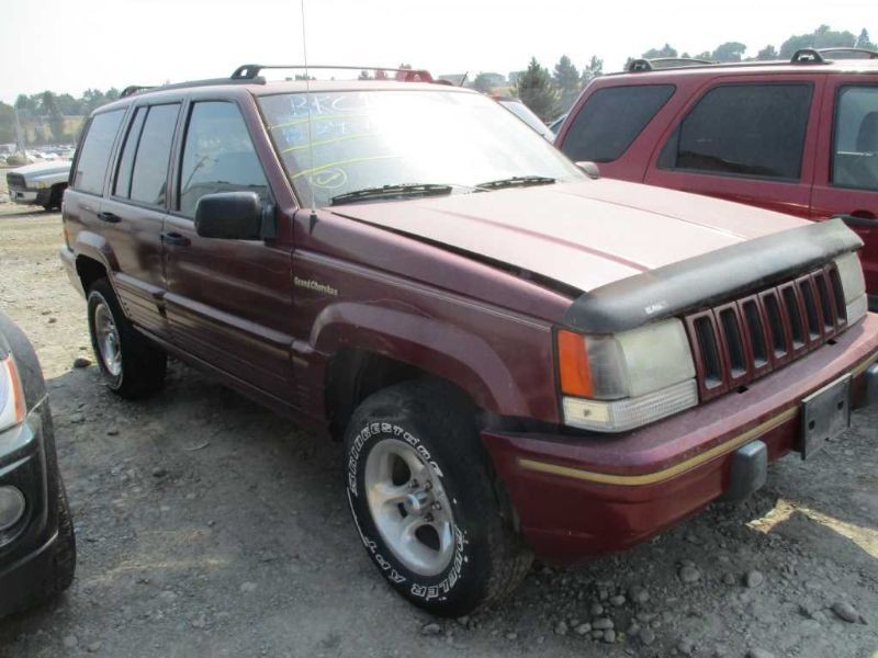 Rear Brake Drum from 1993 Jeep GRAND CHEROKEE 4871175 gallery