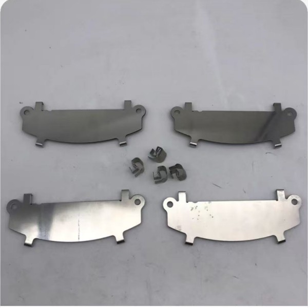 Brake Pad Anti-noise Iron Shim Car’s front two wheels For Toyota RAV4 2009-2014